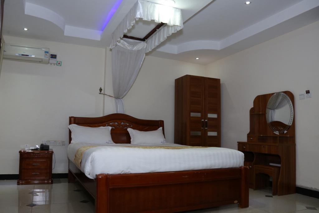 La Grande Hotel Καμπάλα Εξωτερικό φωτογραφία