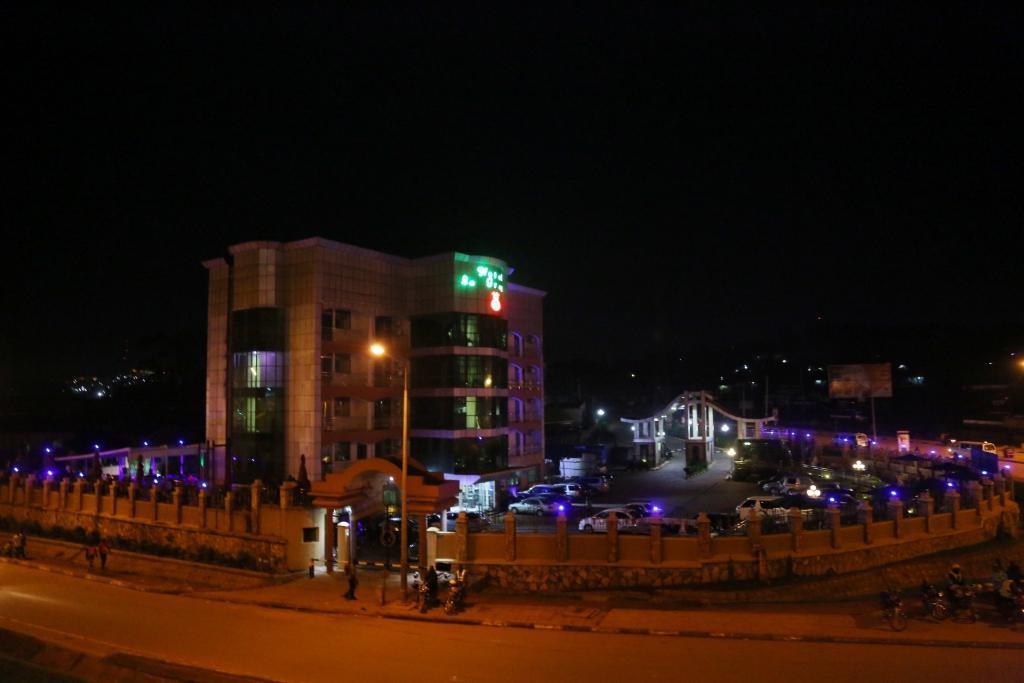 La Grande Hotel Καμπάλα Εξωτερικό φωτογραφία